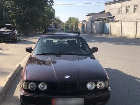 BMW 5 серии, 1992