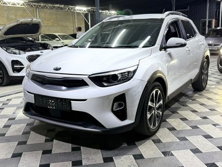 Kia Stonic, 2018 — фото 1