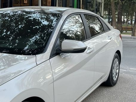 Hyundai Elantra, 2021 — photo 4
