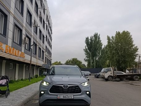 Toyota Highlander, 2021