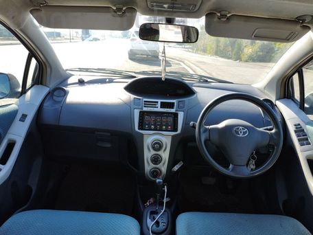 Toyota Vitz, 2006 — 照片 7