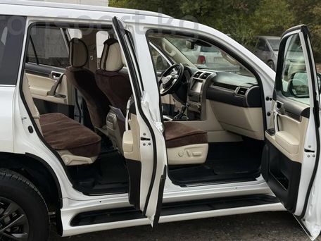 Lexus GX, 2019 — photo 7