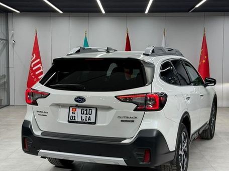 Subaru Outback, 2020 — photo 2