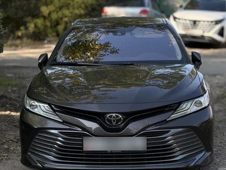 Toyota Camry, 2018 — 照片 4
