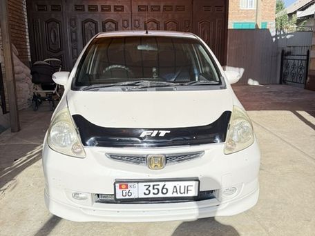 Honda Fit, 2003