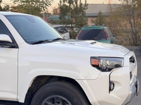 Toyota 4Runner, 2020 — photo 6