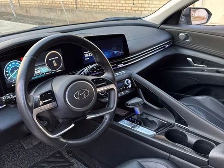 Hyundai Avante, 2020 — photo 11