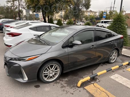 Toyota Prius, 2019 — фото 7
