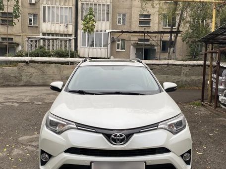 Toyota RAV4, 2017 — сүрөт 3