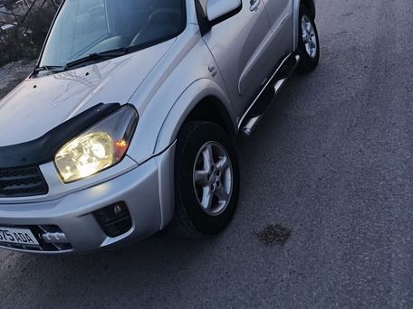Toyota RAV4, 2003 — сүрөт 8