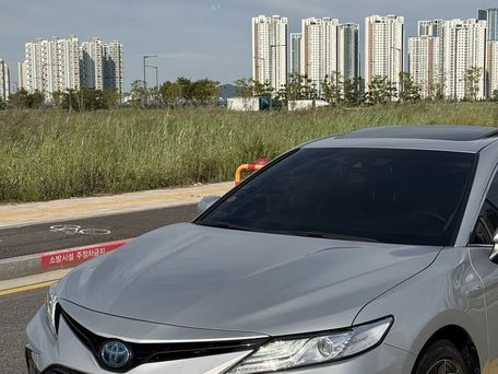 Toyota Camry, 2021 — фото 10