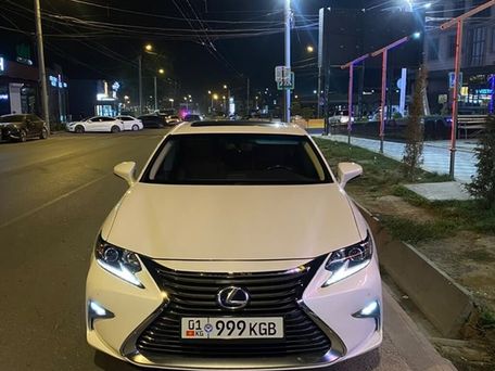 Lexus ES, 2018 — 照片 1