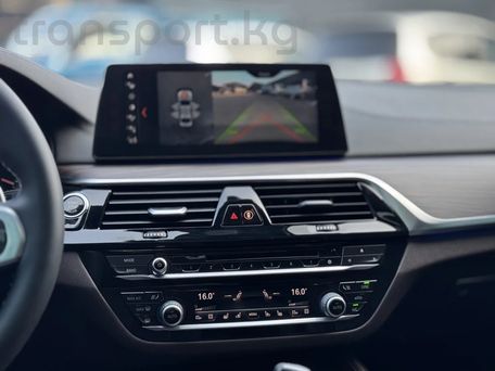 BMW 5 серии, 2018 — photo 17
