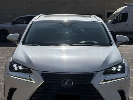 Lexus NX, 2018 — сүрөт 3