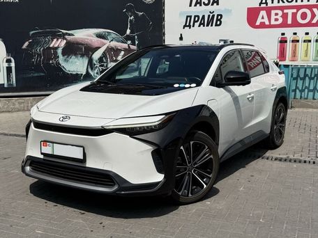 Toyota bZ4X, 2022 — 照片 2