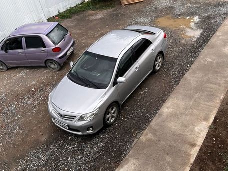 Toyota Corolla, 2011 — 照片 5