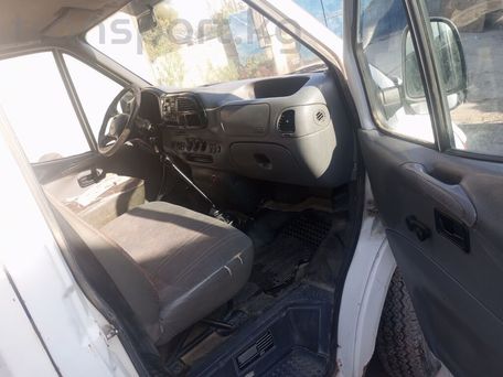 Ford Transit, 1999 — photo 2