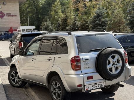 Toyota RAV4, 2002 — 照片 4