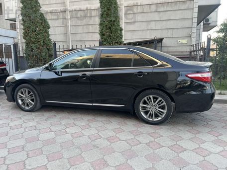Toyota Camry, 2016 — photo 1