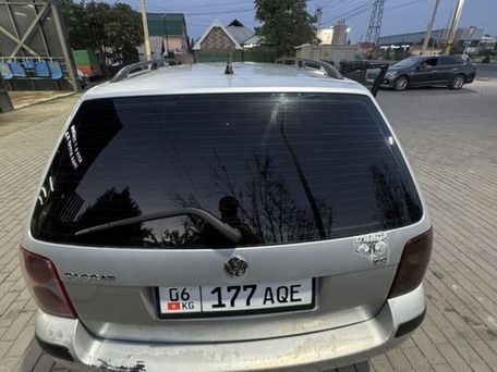 Volkswagen Passat, 2001 — photo 1