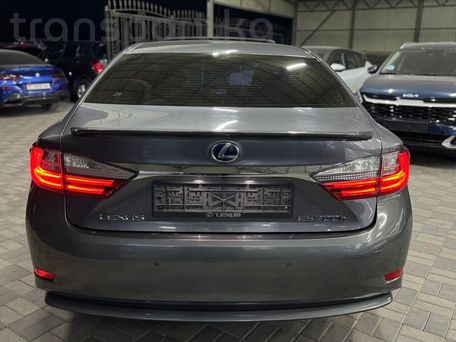 Lexus ES, 2017 — 照片 5