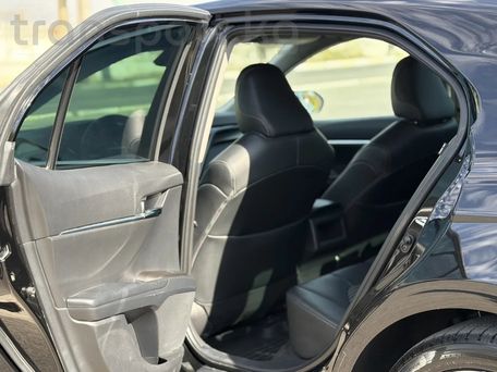 Toyota Camry, 2020 — photo 8