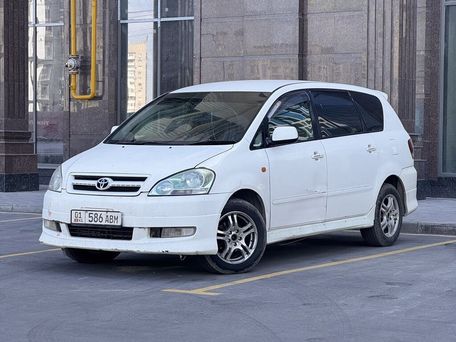 Toyota Ipsum, 2003 — сүрөт 1