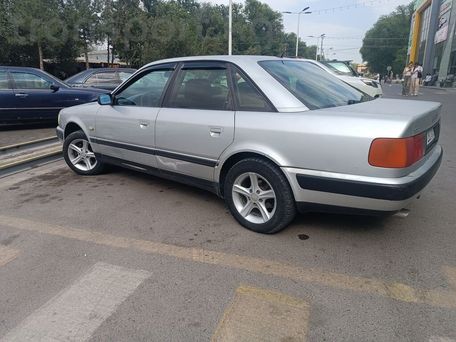 Audi 100, 1993 — 照片 4