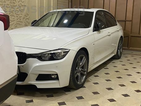 BMW 3 серии, 2018 — 照片 5