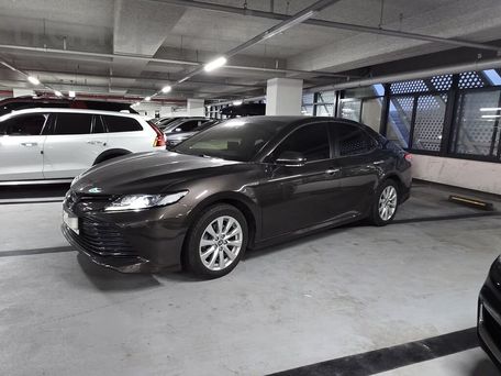 Toyota Camry, 2021 — 照片 5