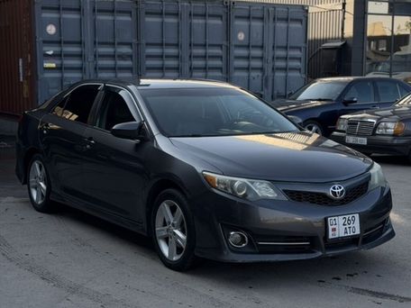 Toyota Camry, 2013 — photo 3