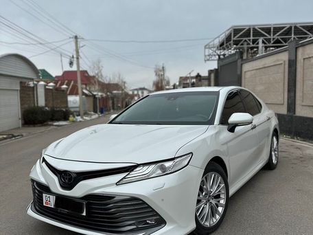 Toyota Camry, 2019 — сүрөт 3