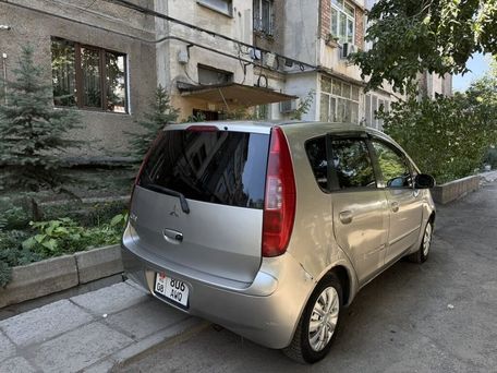 Mitsubishi Colt, 2003 — 照片 5