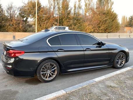 BMW 5 Series, 2018 — photo 3