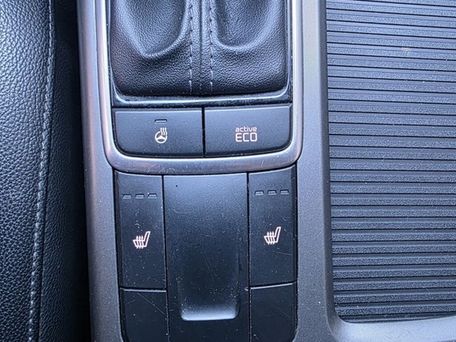 Kia K5, 2019 — photo 8