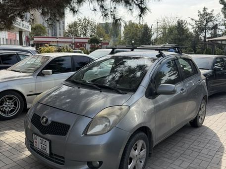Toyota Yaris, 2008 — photo 1