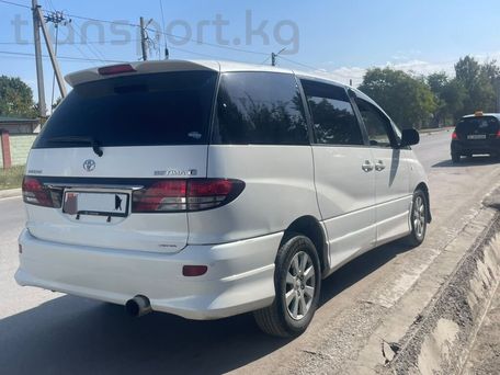 Toyota Estima, 2002 — 照片 2