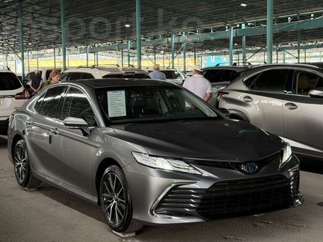 Toyota Camry, 2023