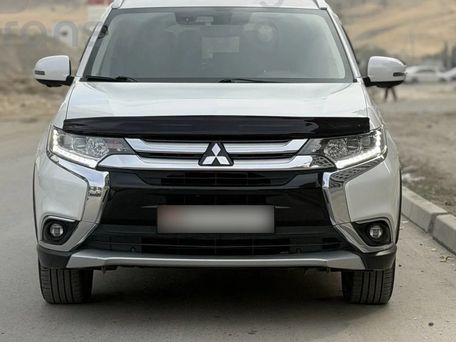 Mitsubishi Outlander, 2018 — фото 5