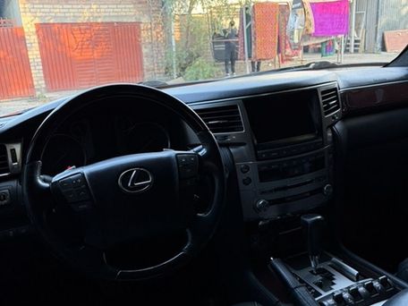 Lexus LX, 2013 — photo 3