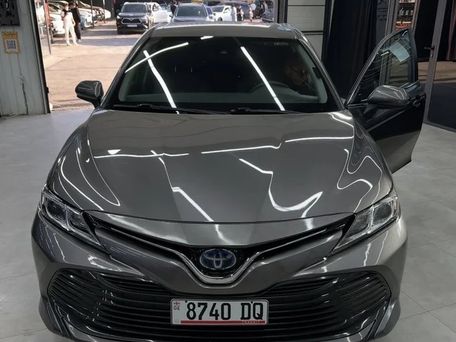 Toyota Camry, 2020 — фото 2