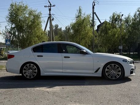 BMW 5 серии, 2018 — фото 3