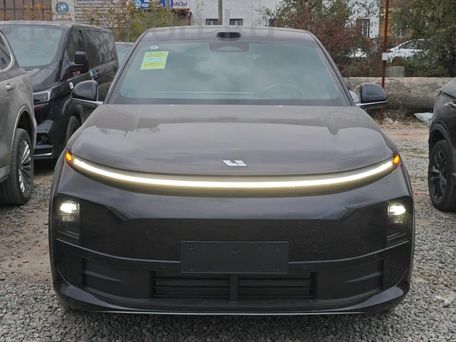 Li Auto (Lixiang) L6, 2025 — photo 2