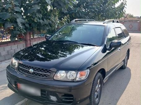Nissan R'nessa, 1999 — 照片 1