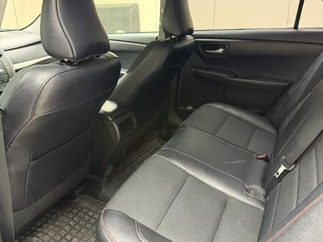 Toyota Camry, 2017 — 照片 9