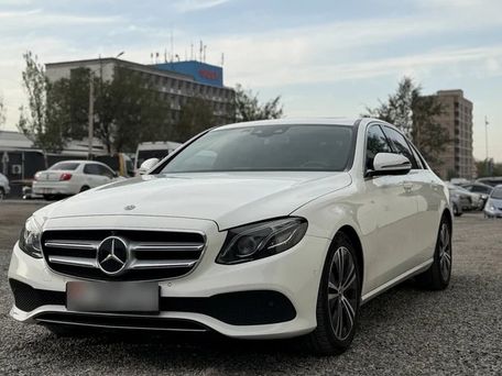 Mercedes-Benz E-Класс, 2020