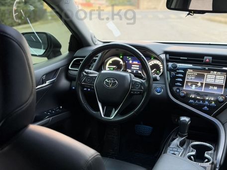 Toyota Camry, 2018 — 照片 8