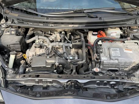 Toyota Prius c, 2019 — photo 9