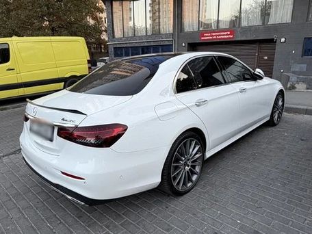 Mercedes-Benz E-Класс, 2020 — 照片 5