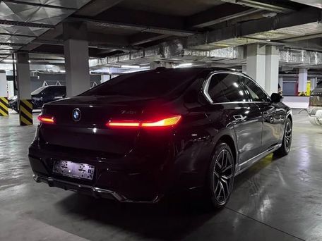 BMW 7 серии, 2026 — фото 2